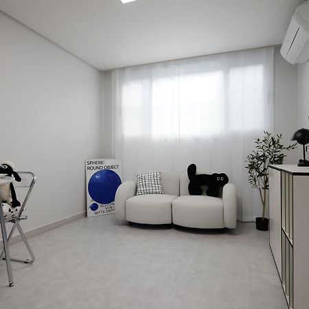 Appartamento H House Yeonnam Seul Esterno foto