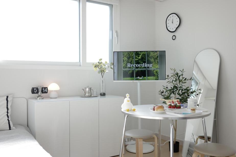 Appartamento H House Yeonnam Seul Esterno foto